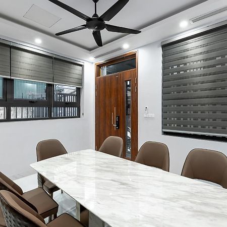 Ami House Aparthotel Hanoi Bagian luar foto
