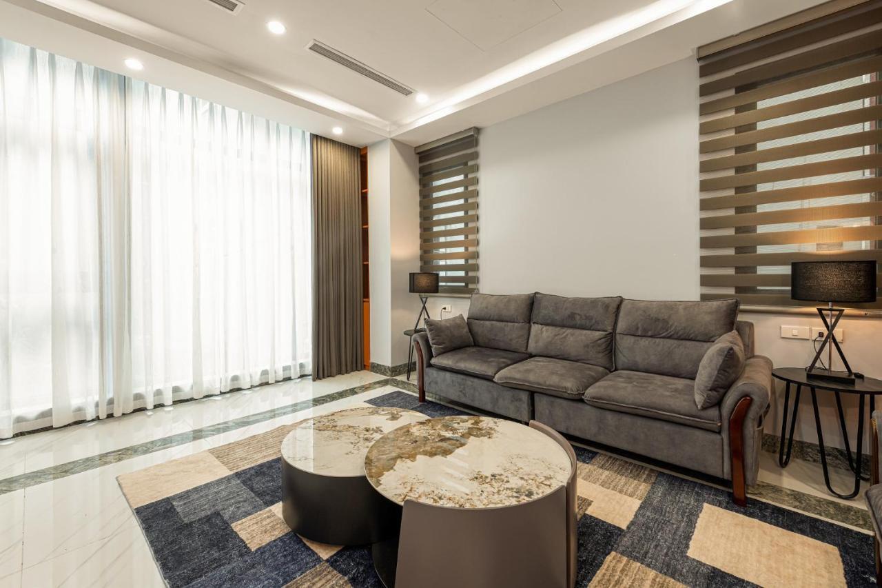 Ami House Aparthotel Hanoi Bagian luar foto