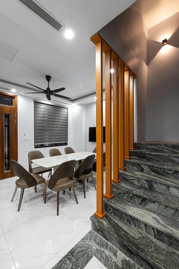 Ami House Aparthotel Hanoi Bagian luar foto