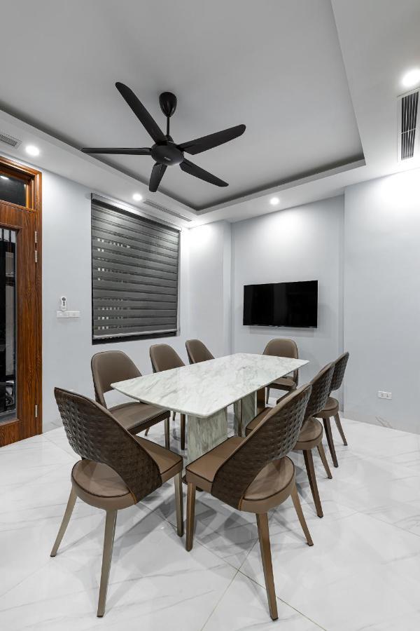 Ami House Aparthotel Hanoi Bagian luar foto