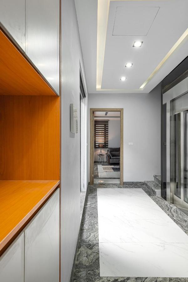 Ami House Aparthotel Hanoi Bagian luar foto